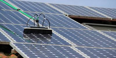 solar panel cleaning