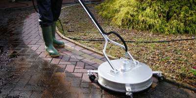 gutter clearing