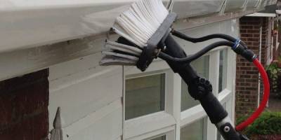 facia cleaning
